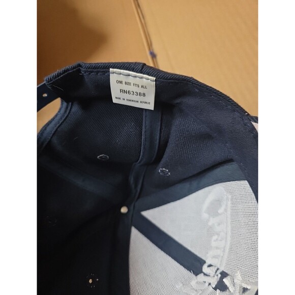 NY Yankees Champions 1999 & New York 2001 Baseball Caps Hat Bundle - Picture 13 of 13